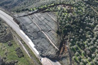 Βράχο, βράχο τον καημό μου